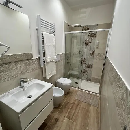 Aragona House