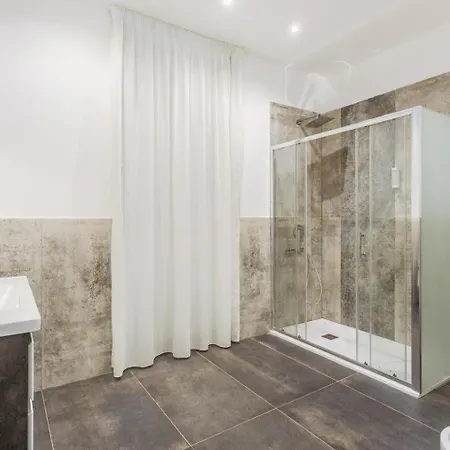 Aragona House 4*